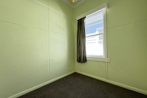 Photo of property in 85 Tiber Street, Island Bay, Wellington, 6023