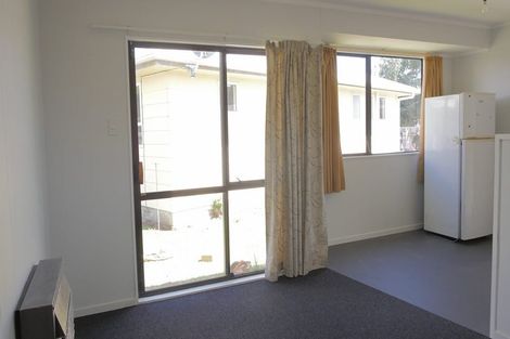 Photo of property in 24 Lyndale Place, Kelvin Grove, Palmerston North, 4414