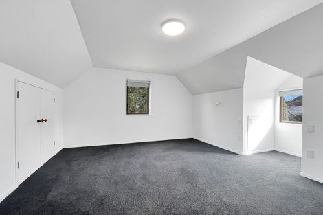 Photo of property in 142 Victoria Avenue, Hokowhitu, Palmerston North, 4410