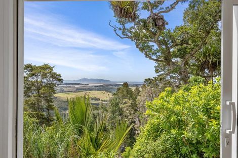 Photo of property in 340 Cames Road, Mangawhai, 0975