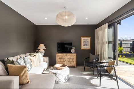 Photo of property in 23 Cunningham Lane, Kaitake, Oakura, 4374