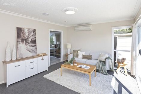 Photo of property in 10 Eastling Street, Bishopdale, Christchurch, 8053