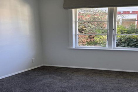 Photo of property in 5 Chilton Grove, Hutt Central, Lower Hutt, 5010