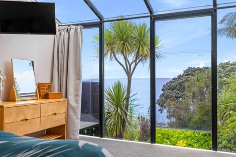 Photo of property in 75 Cliff Road, Torbay, Auckland, 0630