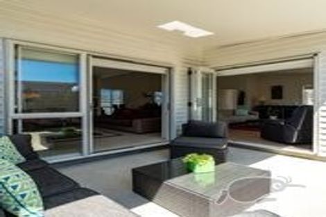 Photo of property in 14 Seabreeze Road, Mangawhai Heads, Mangawhai, 0505