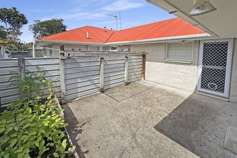 Photo of property in 1a Hendon Place, West End, Palmerston North, 4412