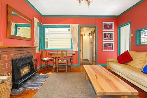 Photo of property in 81 Wellington Road, Paekakariki, 5034