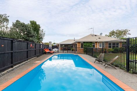 Photo of property in 13 Spinnaker Drive, Flagstaff, Hamilton, 3210