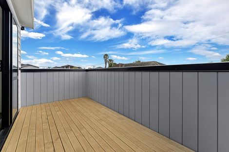 Photo of property in 9a John Street, Mangere East, Auckland, 2024