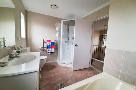 Photo of property in 191c Hill Road, Manurewa, Auckland, 2105