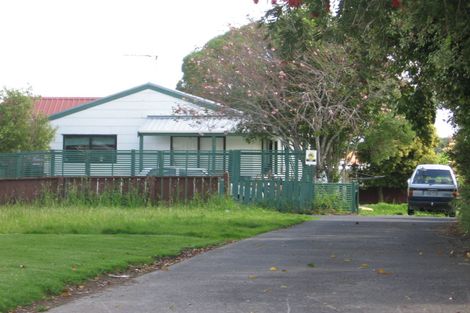 Photo of property in 2/26 Mcdonald Road, Papatoetoe, Auckland, 2025