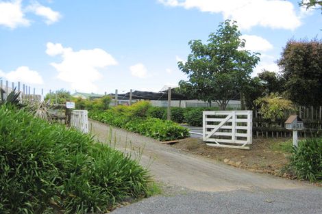 Photo of property in 431 Fitzgerald Road, Drury, 2577