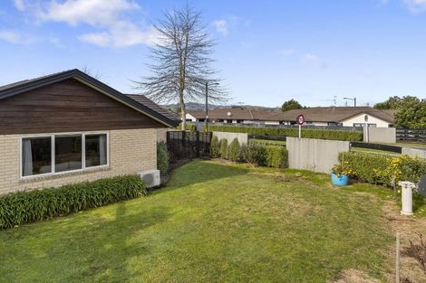 Photo of property in 1 Inverness Drive, Pyes Pa, Tauranga, 3112