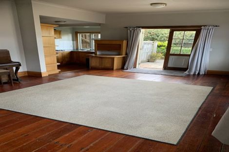 Photo of property in 12 Hargreaves Street, Mount Cook, Wellington, 6021