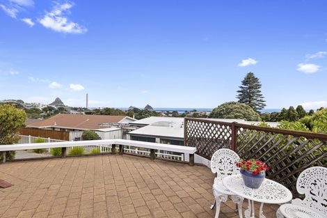 Photo of property in 412 Devon Street West, Lynmouth, New Plymouth, 4310