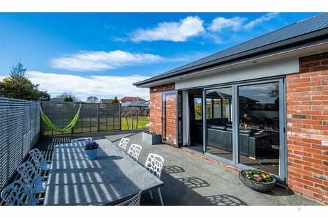 Photo of property in 6 Mowbray Street, Watlington, Timaru, 7910