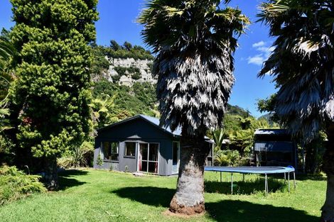 Photo of property in 21 Glasseye Drive, Little Wanganui, Karamea, 7893