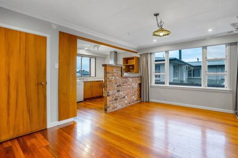 Photo of property in 71 Albert Street, Winton, 9720