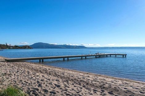 Photo of property in 17 Holden Avenue, Holdens Bay, Rotorua, 3010