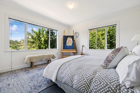 Photo of property in 44 Isobel Road, Greenhithe, Auckland, 0632