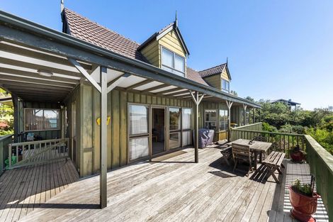 Photo of property in 12 Cooper Road, Stanmore Bay, Whangaparaoa, 0932