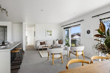 Photo of property in 15 Halyard Place, Te Atatu Peninsula, Auckland, 0610