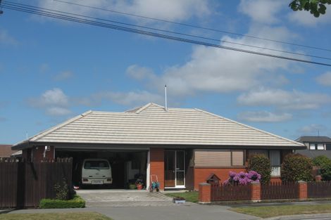 Photo of property in 195 Sawyers Arms Road, Bishopdale, Christchurch, 8053