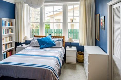 Photo of property in 67 Oroua Street, Eastbourne, Lower Hutt, 5013