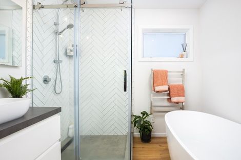 Photo of property in 43 Essex Street, Vogeltown, New Plymouth, 4310