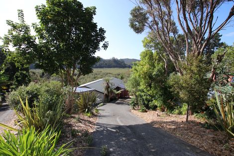 Photo of property in 38 Puketiro Place, Paihia, 0200