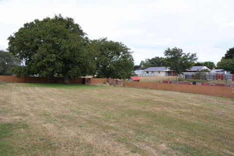 Photo of property in 18 Mills Street, Eltham, 4322