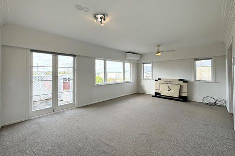 Photo of property in 36 Pooks Road, Ranui, Auckland, 0612