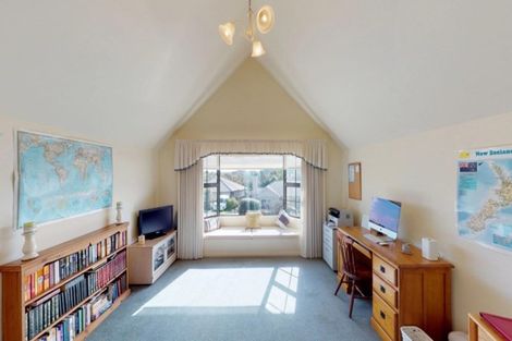 Photo of property in 6 Hillcrest Lane, Levin, 5510