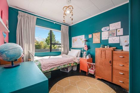 Photo of property in 39 Solar Road, Glen Eden, Auckland, 0602