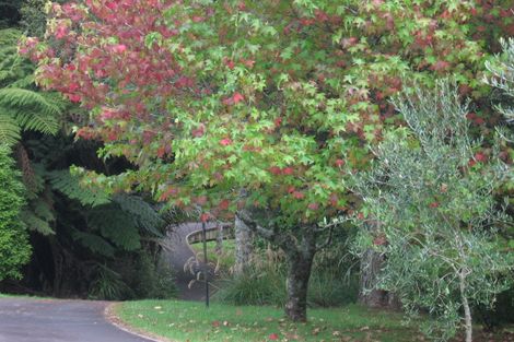 Photo of property in 5 Waerenga Place, Titirangi, Auckland, 0604