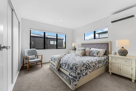 Photo of property in 33 Kabardin Street, Karaka, Papakura, 2113