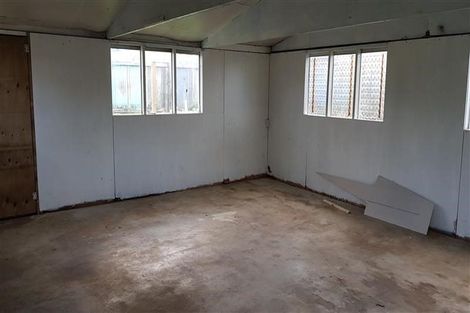 Photo of property in 28 Whitley Crescent, Otara, Auckland, 2023