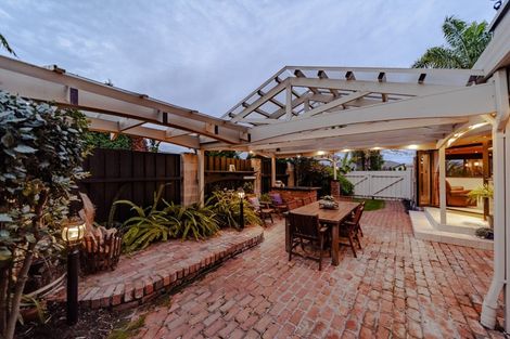 Photo of property in 1241 Ada Street, Parkvale, Hastings, 4122