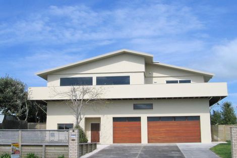 Photo of property in 1336 Papamoa Beach Road, Papamoa Beach, Papamoa, 3118