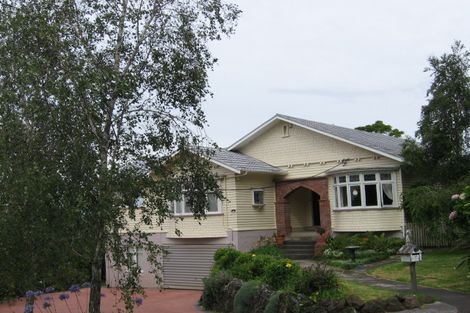 Photo of property in 12 Sadgrove Terrace, Mount Albert, Auckland, 1025
