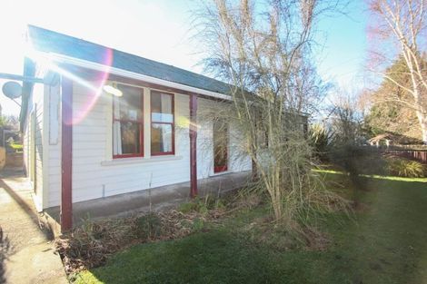 Photo of property in 16 Wellington Street, Enfield, Oamaru, 9491