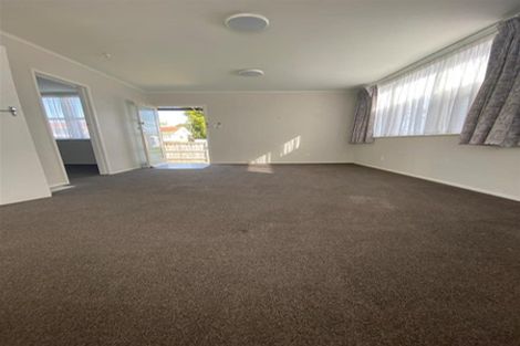 Photo of property in 1 Addison Street, Blockhouse Bay, Auckland, 0600