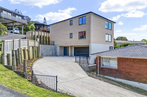 Photo of property in 34a Sovereign Place, Glenfield, Auckland, 0629