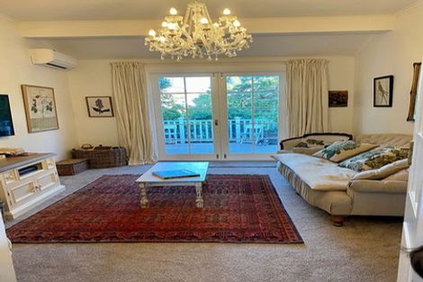 Photo of property in 49 Aurora Terrace, Kelburn, Wellington, 6012