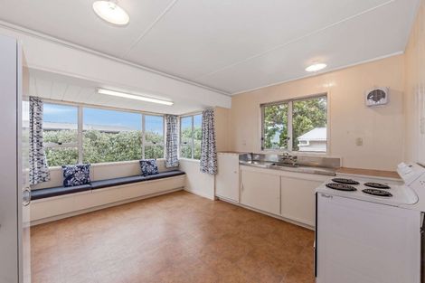 Photo of property in 32b Everard Avenue, Army Bay, Whangaparaoa, 0930