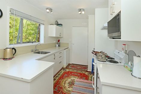 Photo of property in 2/14 Claridge Street, Glen Eden, Auckland, 0602