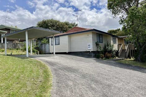 Photo of property in 29a Carillon Place, Massey, Auckland, 0614