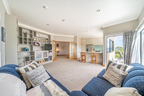 Photo of property in 69 Howard Road, Point Howard, Lower Hutt, 5013