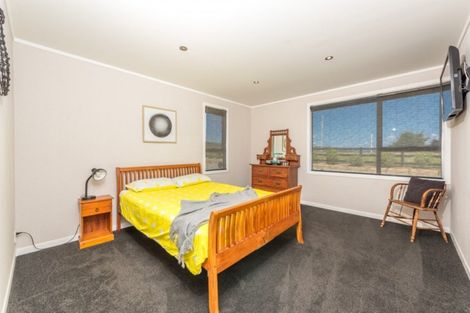 Photo of property in 314 Old North Road, Kumeu, 0892