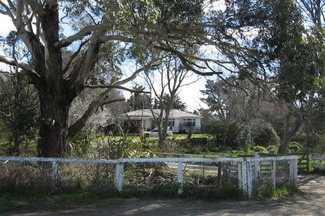 Photo of property in 29 Charlotte Street, Takapau, 4203